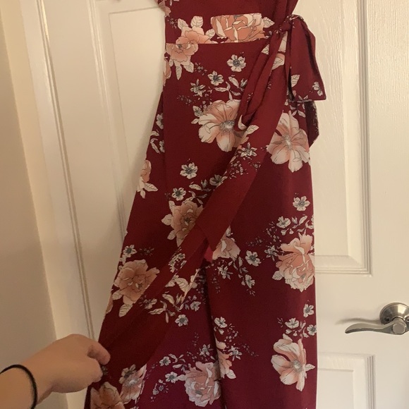 Lulus red floral floor length wrap dress. - Picture 4 of 7